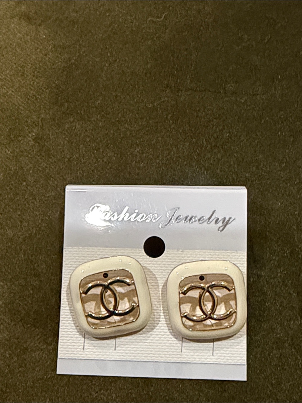 Fashion Jewelry Cream and Gold Square Logo Stud Earrings